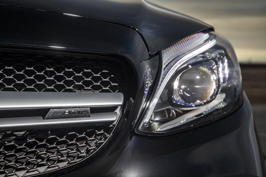 Детали экстерьера Mercedes-AMG C43 4Matic Coupe (C205) 2018 года  (NA) (фото 32 из 45)